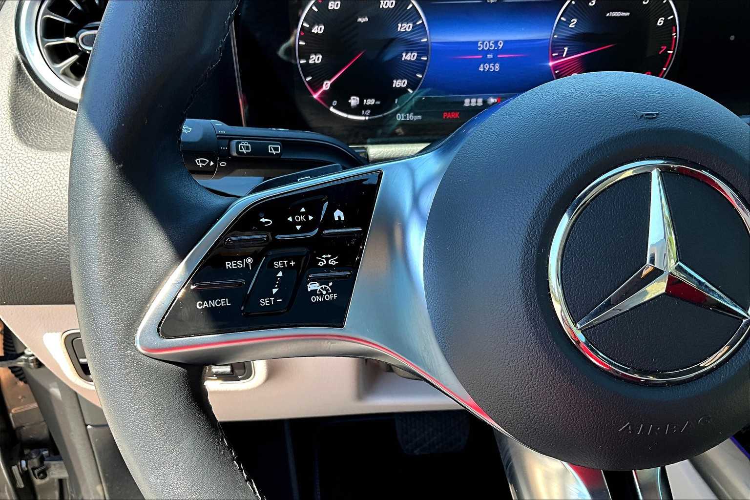 2025 Mercedes Benz GLA 250 photo 21