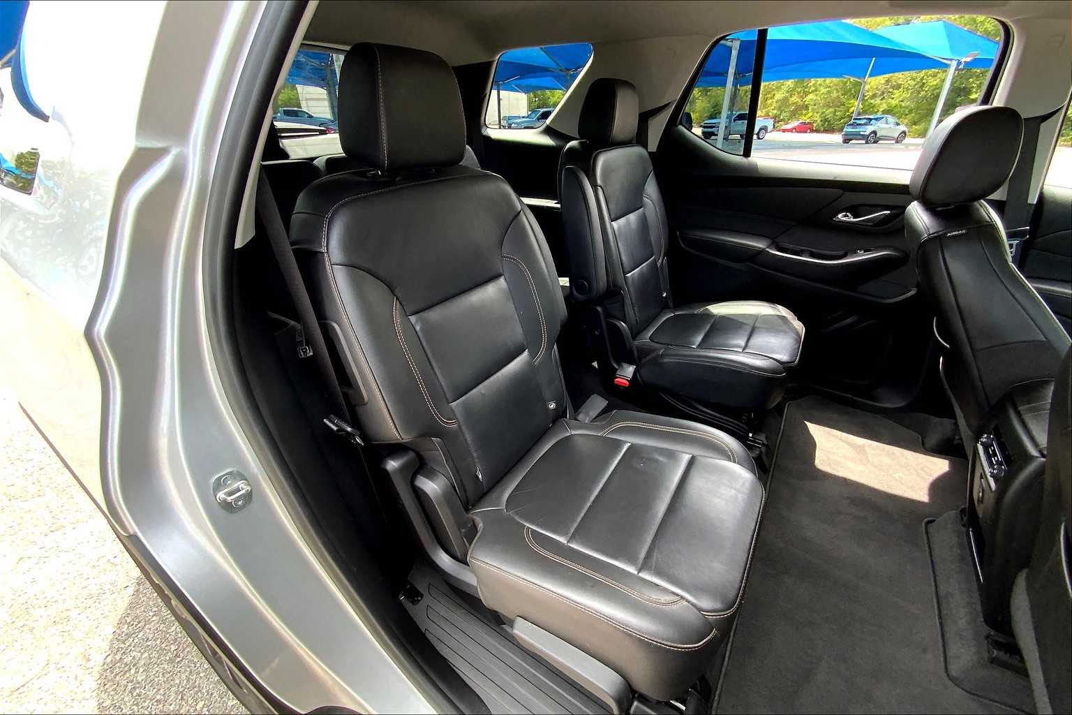 2020 Chevrolet Traverse Leather photo 17