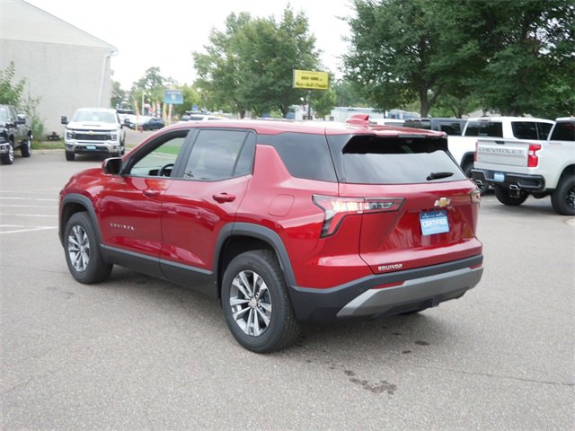 2025 Chevrolet Equinox LT photo 5