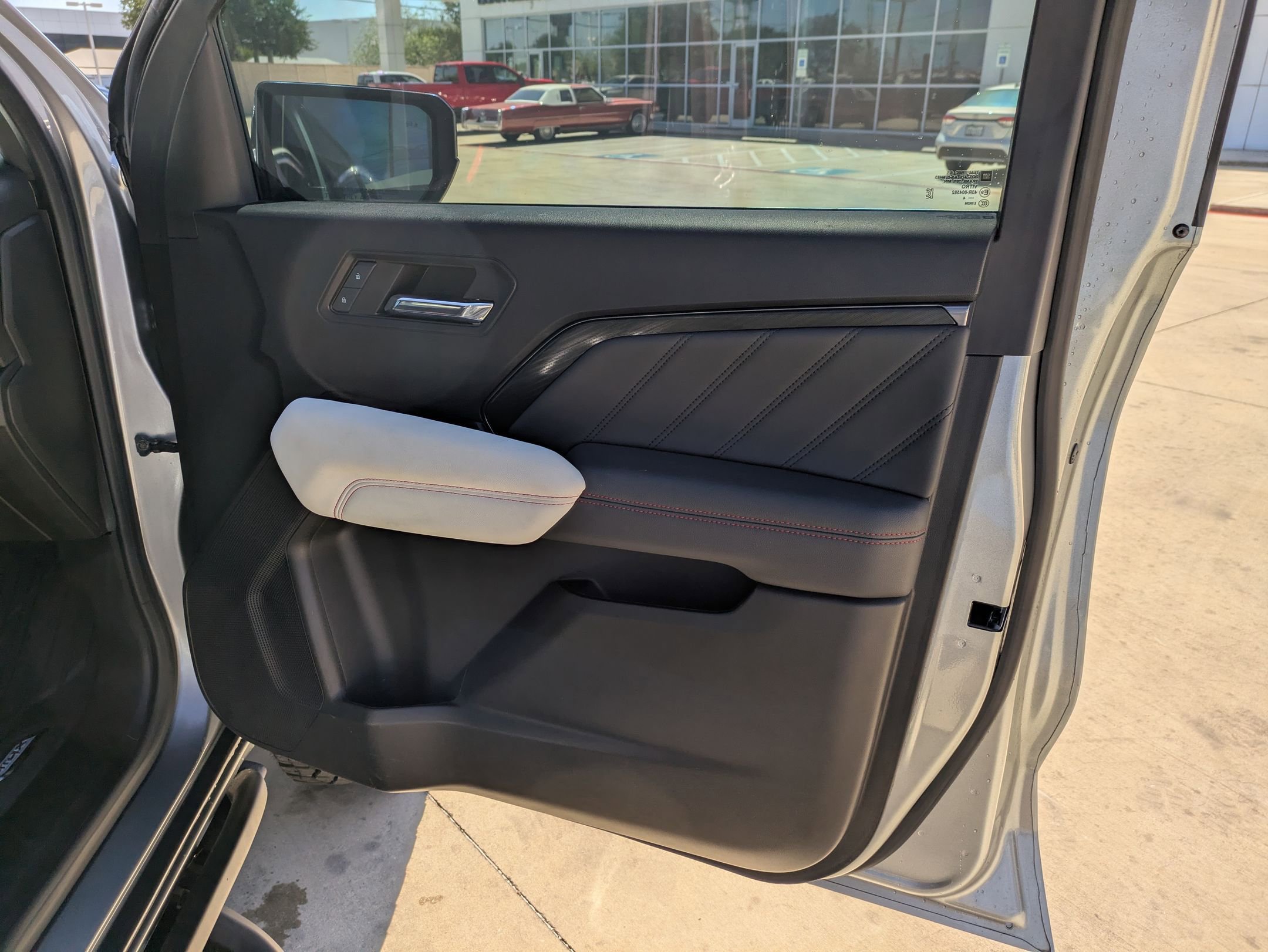 2024 Gmc Canyon AT4X photo 30