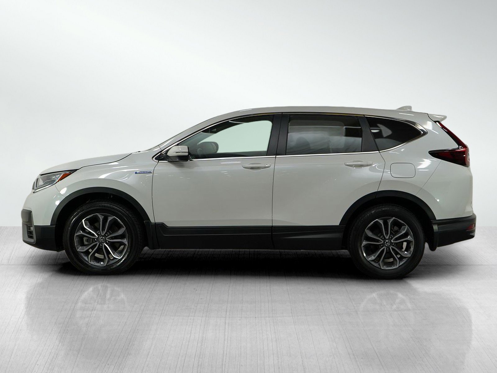 Used 2022 Honda CR-V EX-L with VIN 5J6RT6H83NL022991 for sale in Wayzata, Minnesota