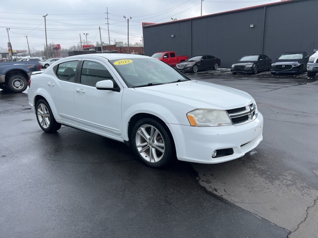 2012 Dodge Avenger SXT Plus's photo