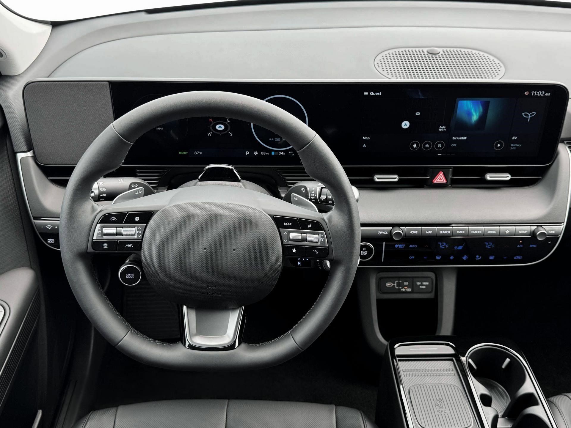 2025 Hyundai Ioniq 5 SEL photo 13