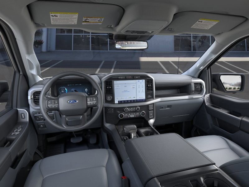 2024 Ford F-150 Lightning photo 26