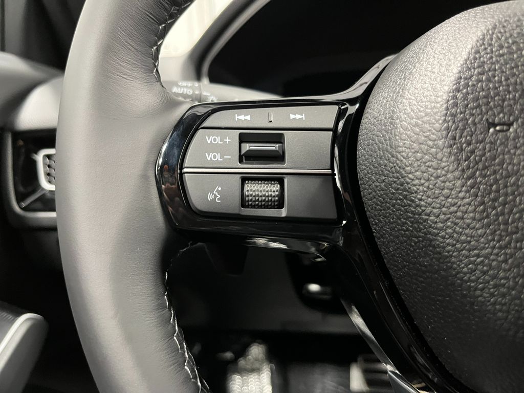 2025 Honda Civic Hatchback Hybrid Sport photo 17