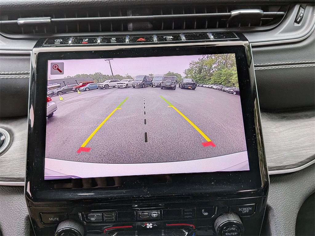 2022 Jeep Grand Cherokee Limited photo 18