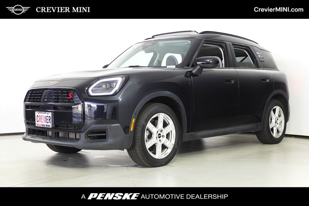 2025 MINI Countryman S's photo