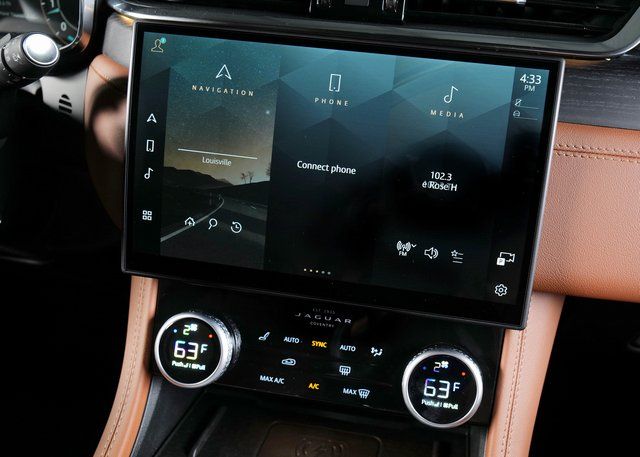 2025 Jaguar F-PACE R-Dynamic S photo 12