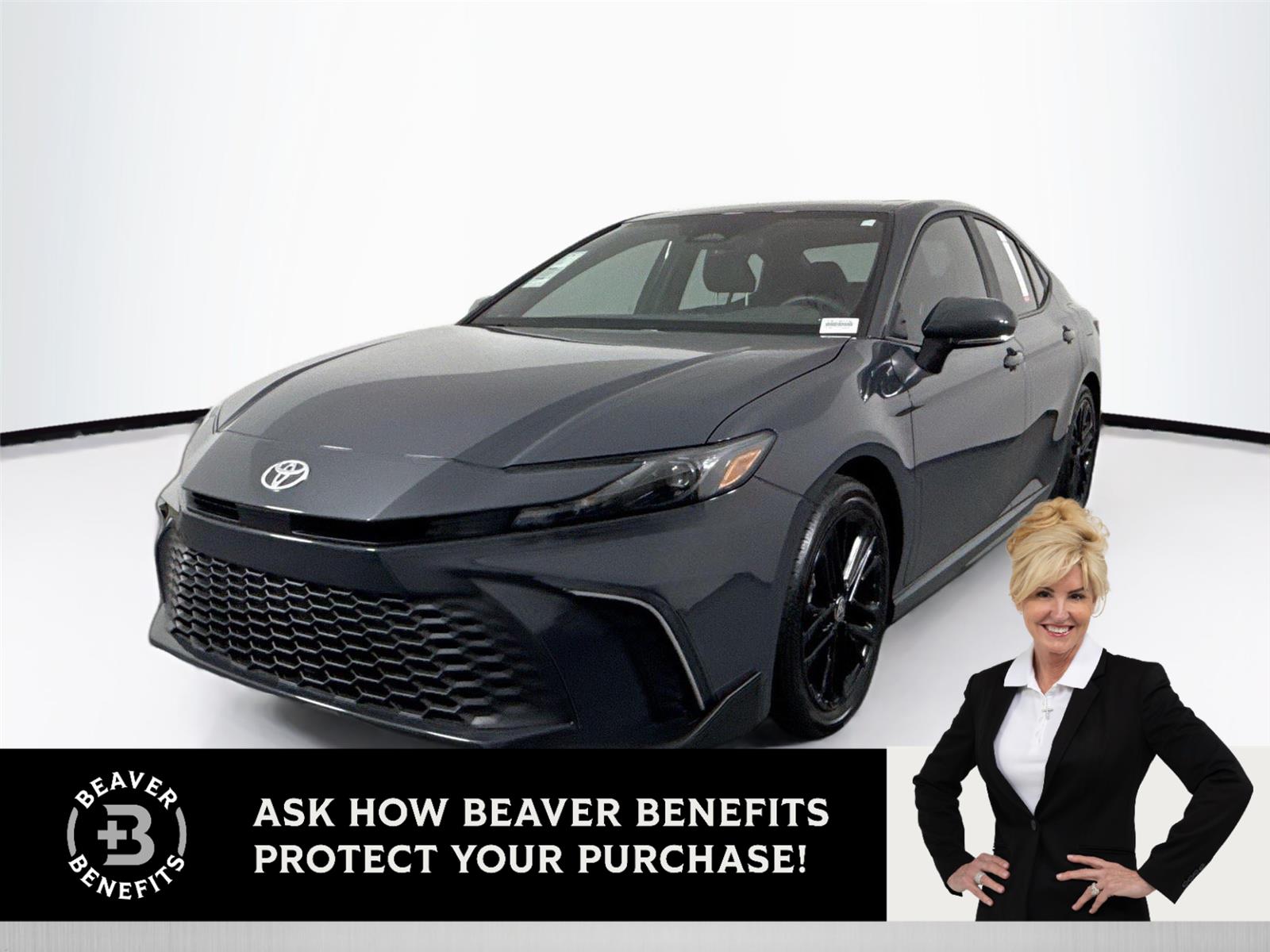 2025 Toyota Camry SE's photo