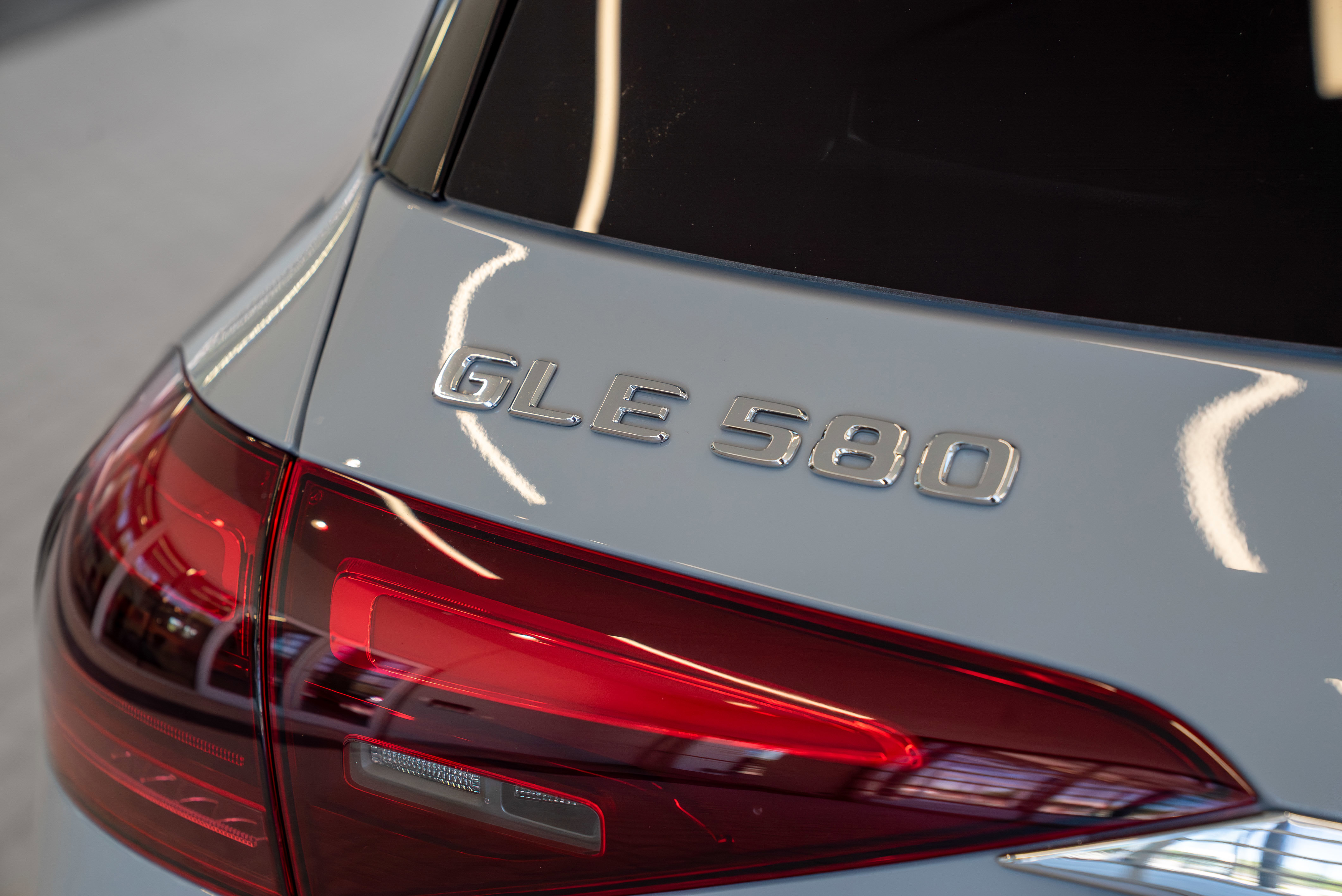 2024 Mercedes Benz GLE 580 4MATIC photo 5