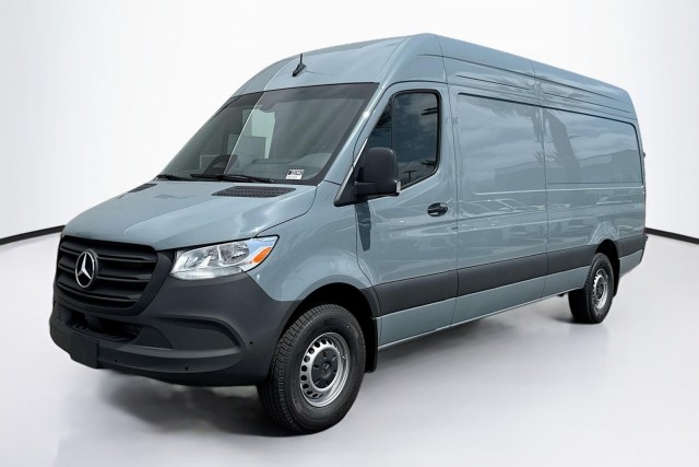 2025 Mercedes-Benz Sprinter Cargo Van