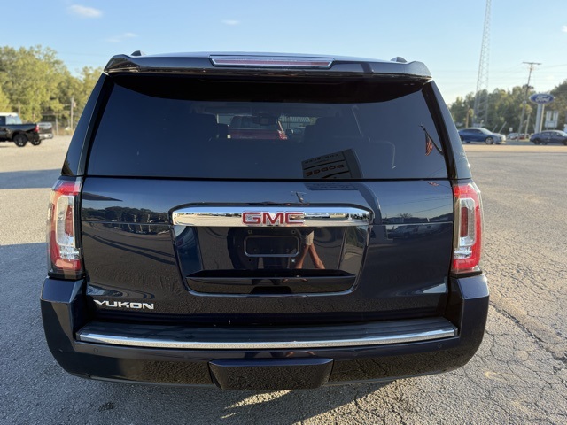 2017 Gmc Yukon Denali photo 4