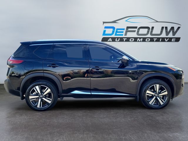 2021 Nissan Rogue SL photo 2