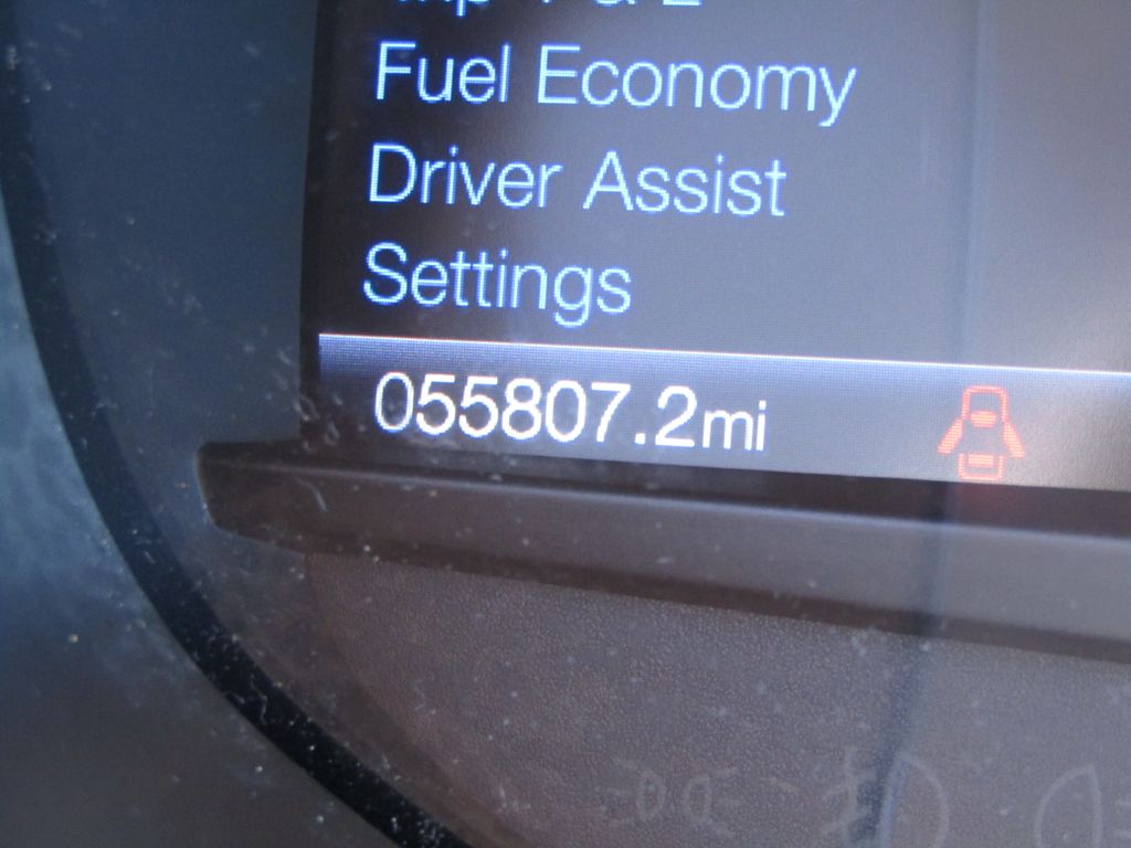 2019 Ford Edge SEL photo 25