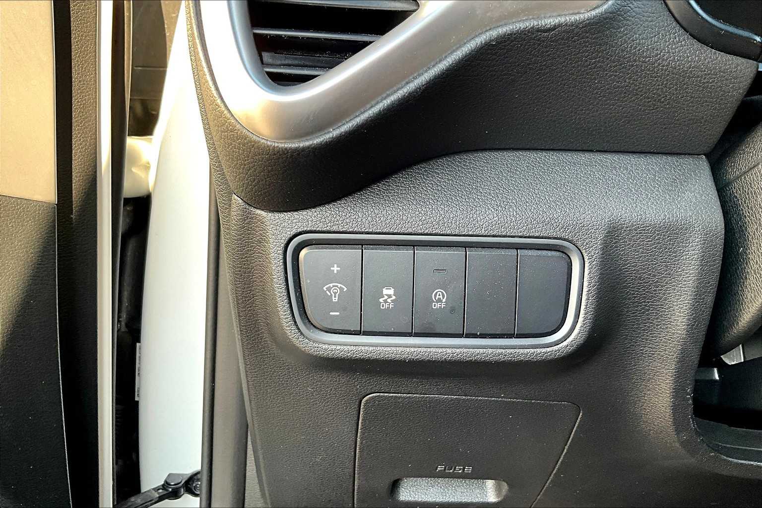2023 Kia Soul LX S photo 29