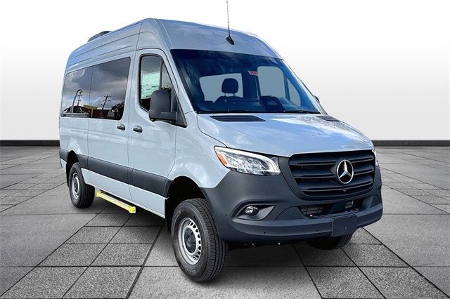 2026 Mercedes-Benz Sprinter Passenger Van Base's photo