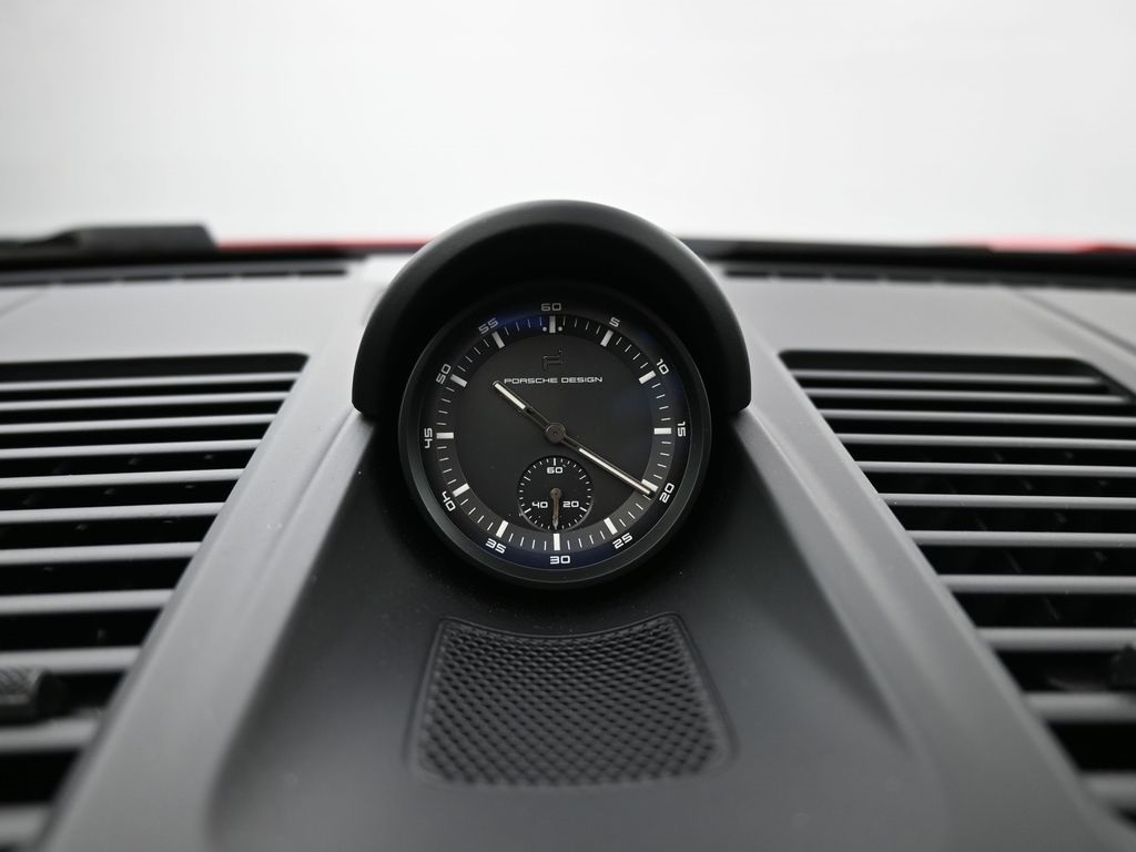 2024 Porsche 911 S photo 11