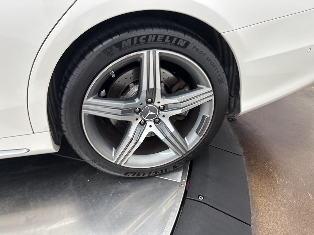 2015 Mercedes Benz S 63 AMG 4MATIC photo 27