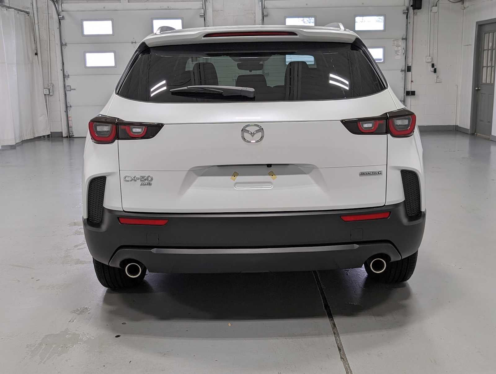 2025 Mazda CX-50 2.5 S Preferred photo 6