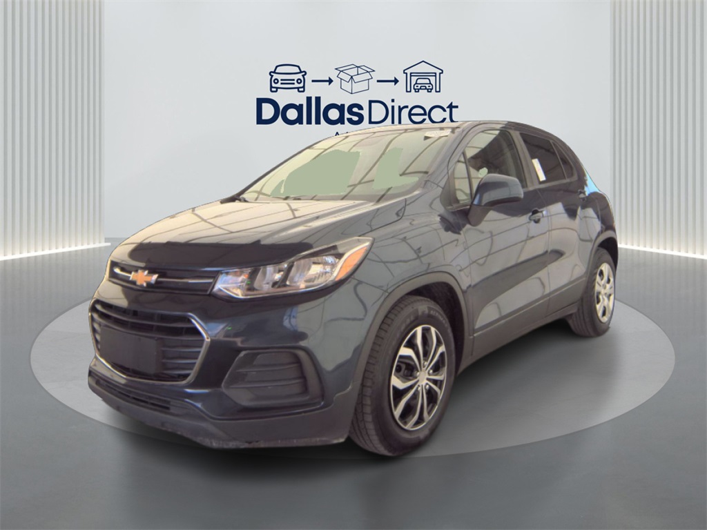 2019 Chevrolet Trax LS photo 2