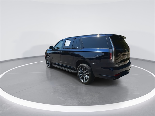 2021 Cadillac Escalade ESV Sport photo 2