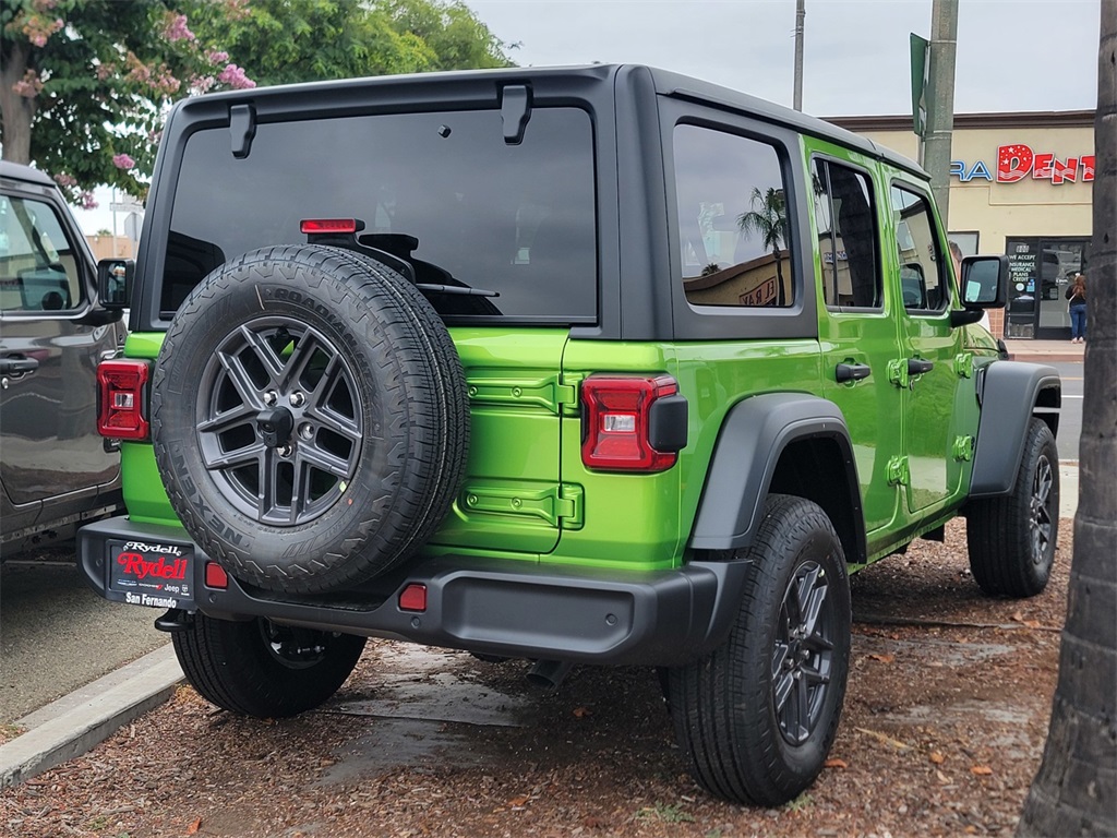 2025 Jeep Wrangler Sport S photo 4