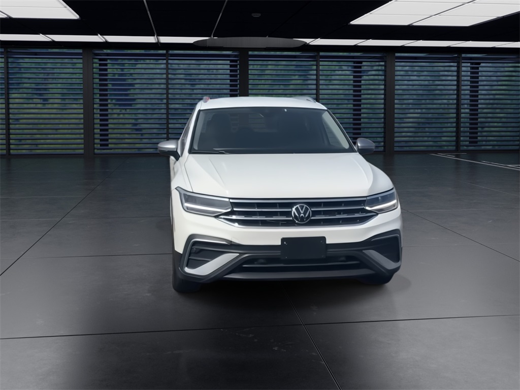 2024 Volkswagen Tiguan Wolfsburg Edition photo 3