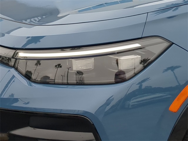2025 Volkswagen Tiguan SE R-Line Black photo 7