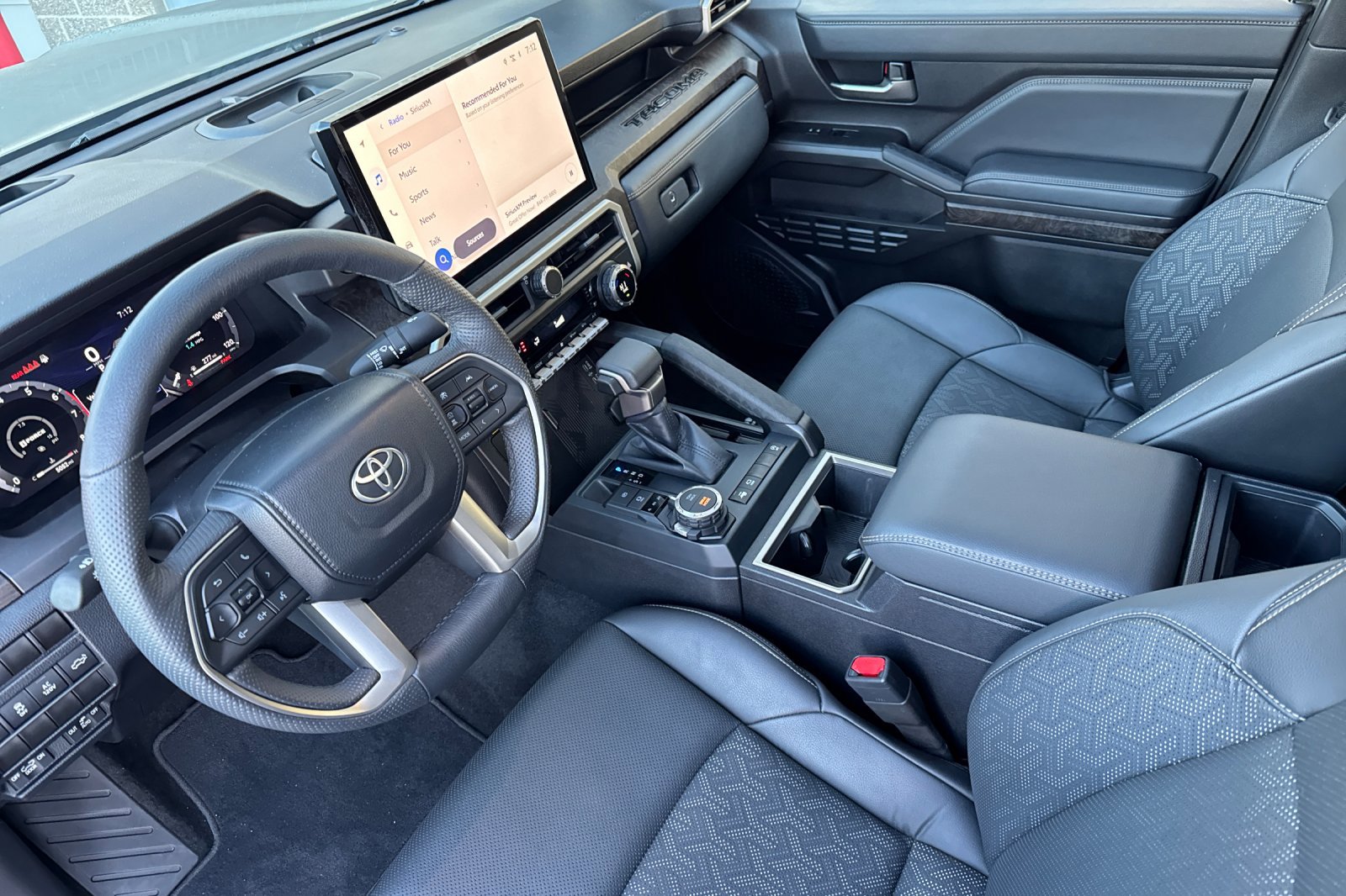 Image of Toyota Tacoma Limited 4WD