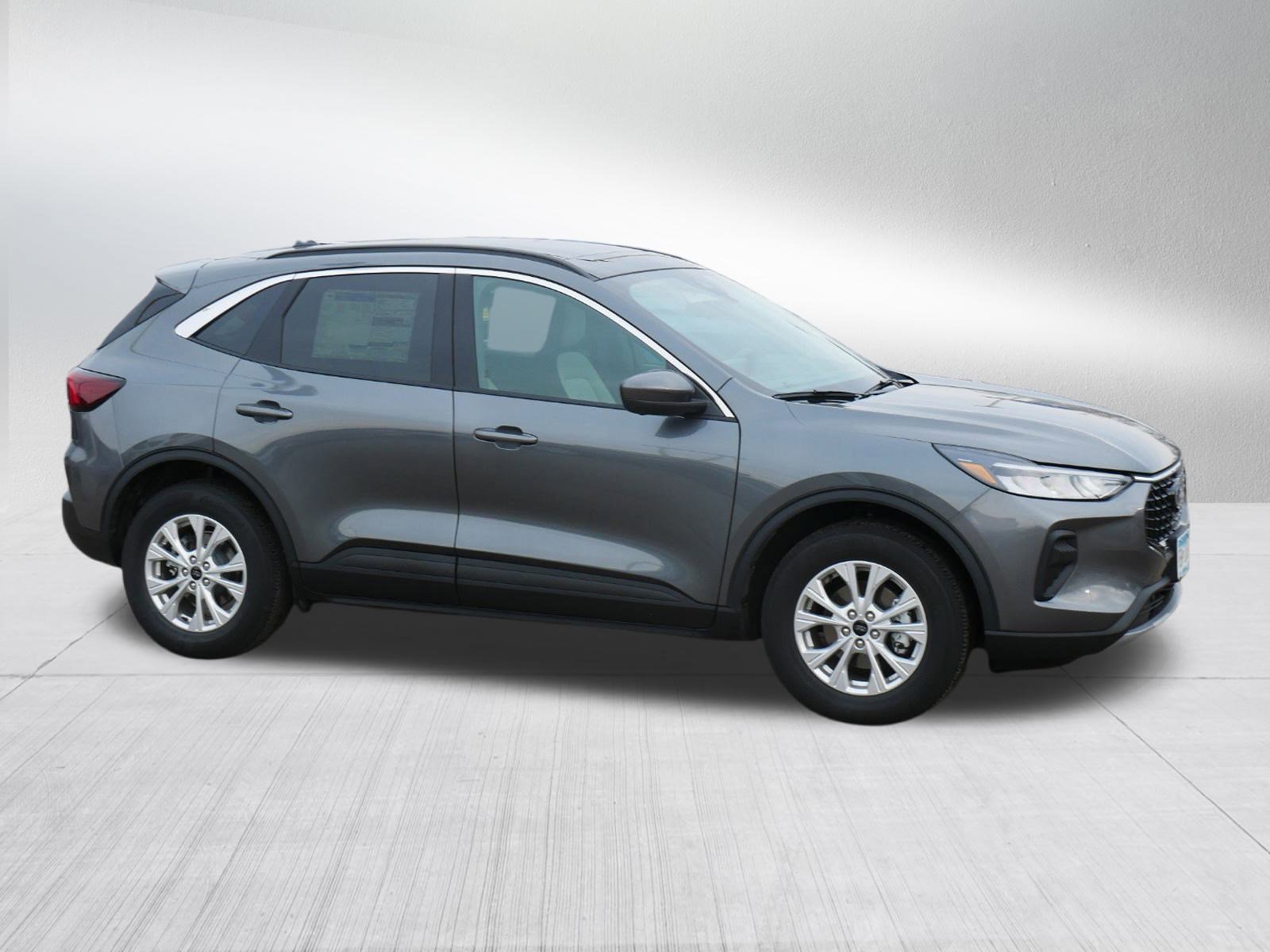 2024 Ford Escape Active's photo