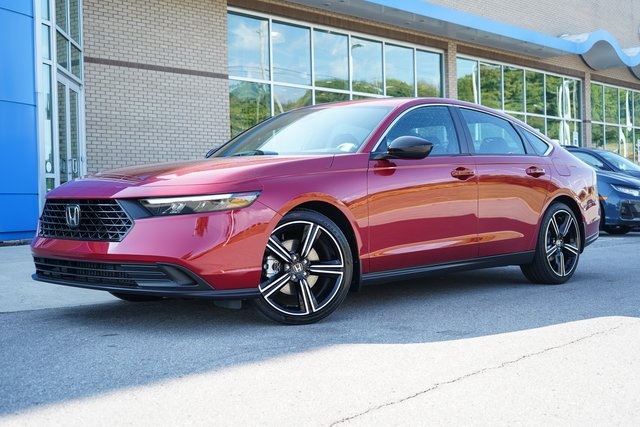 2025 Honda Accord Hybrid Sport photo 2