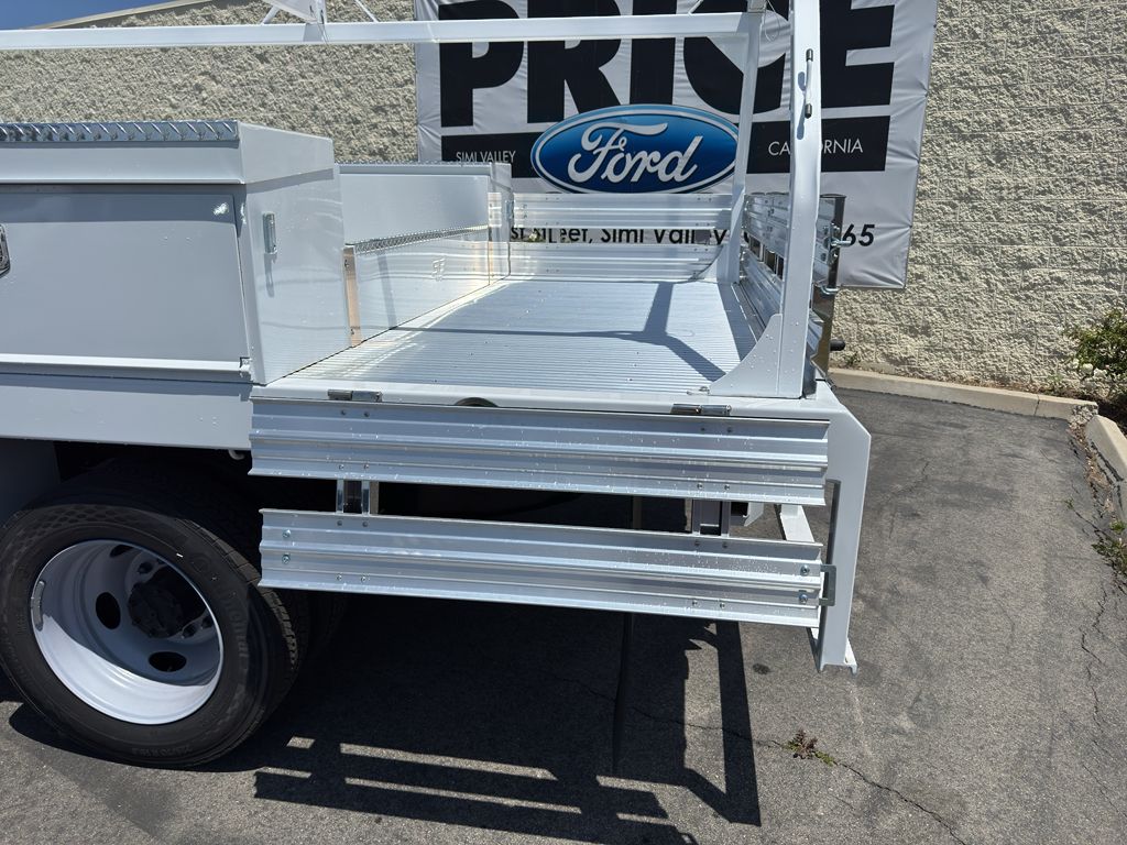 2024 Ford F-450 XL photo 7
