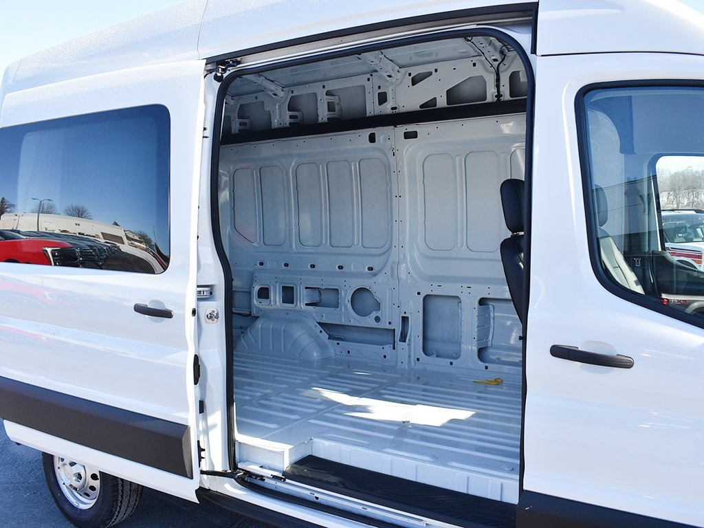 2025 Ford Transit Cargo Van XL photo 4