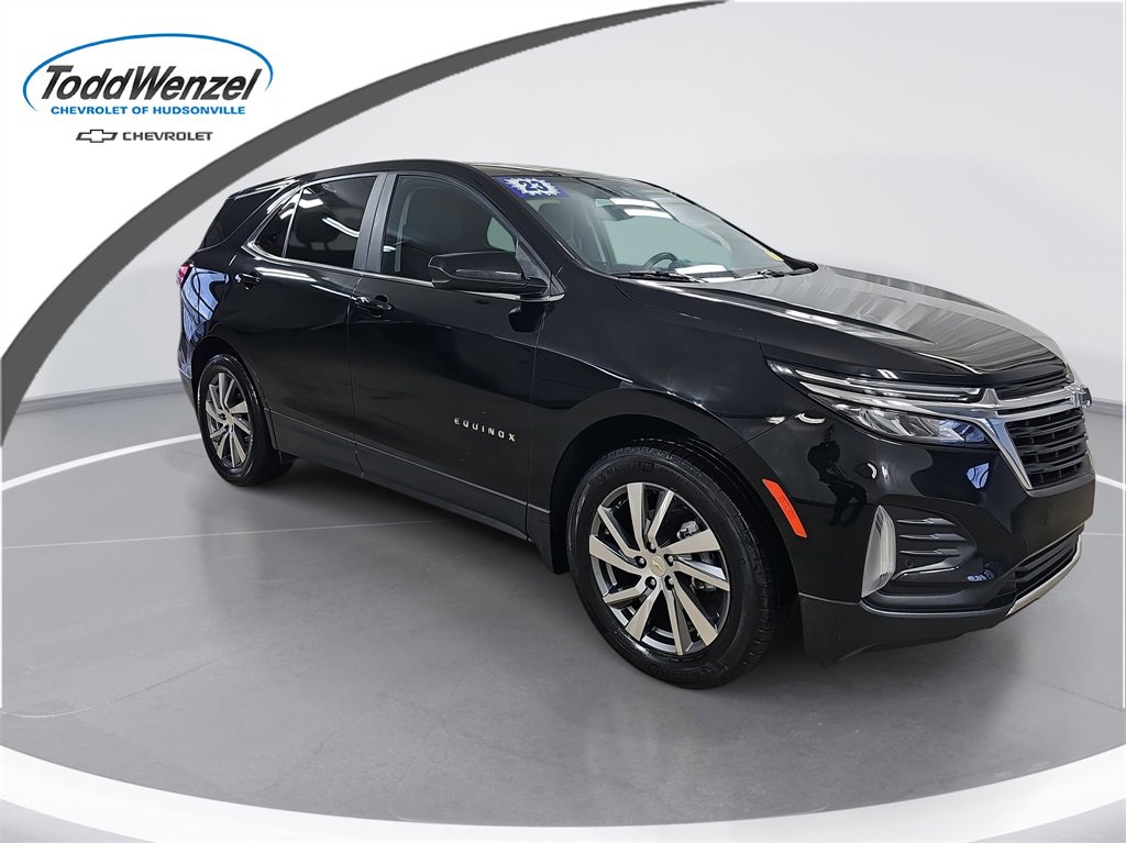 2023 Chevrolet Equinox LT's photo