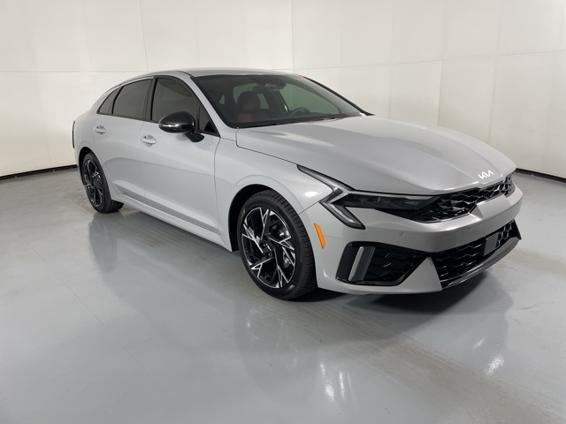 2026 Kia K5 GT-Line photo 2