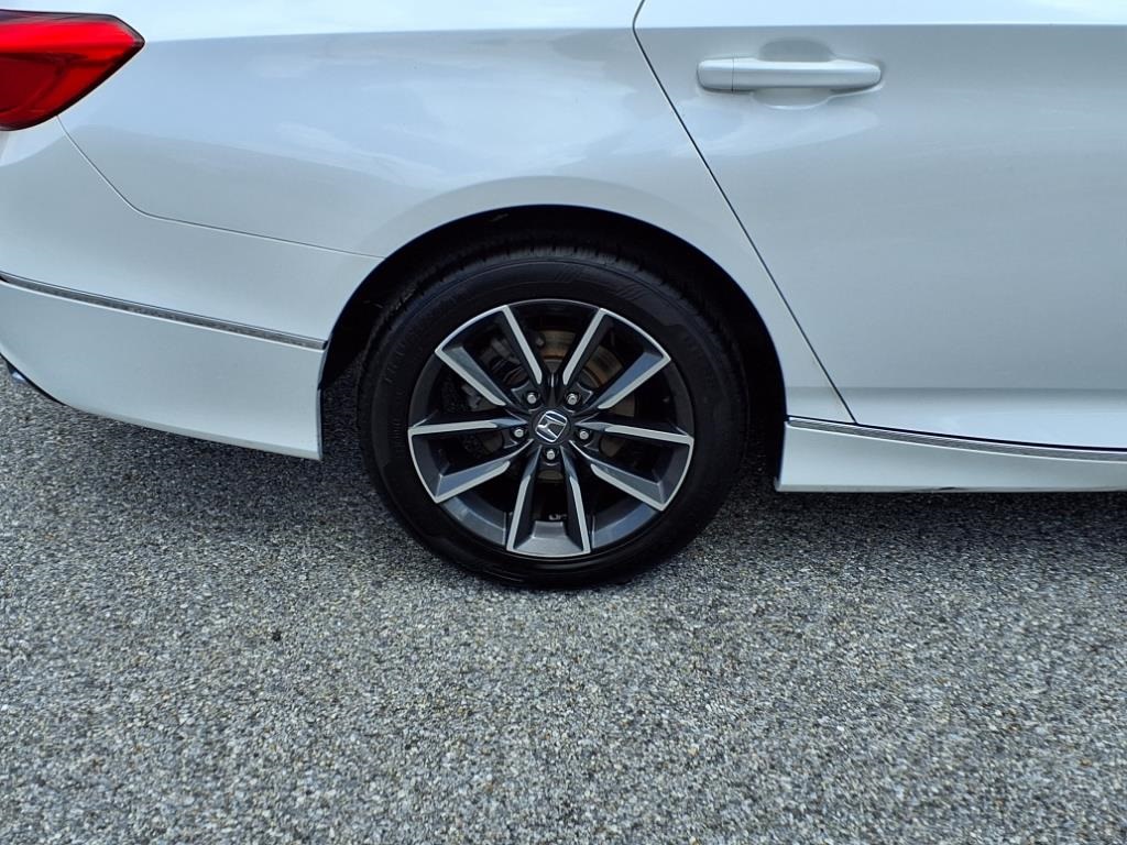 2022 Honda Accord EX-L photo 3