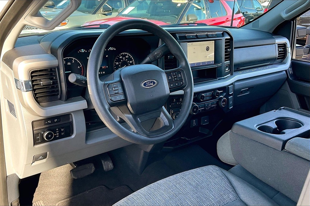 2024 FORD F-250 - Image 12