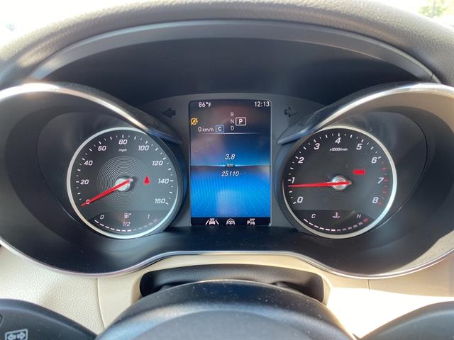 2022 Mercedes Benz GLC 300 4MATIC photo 11