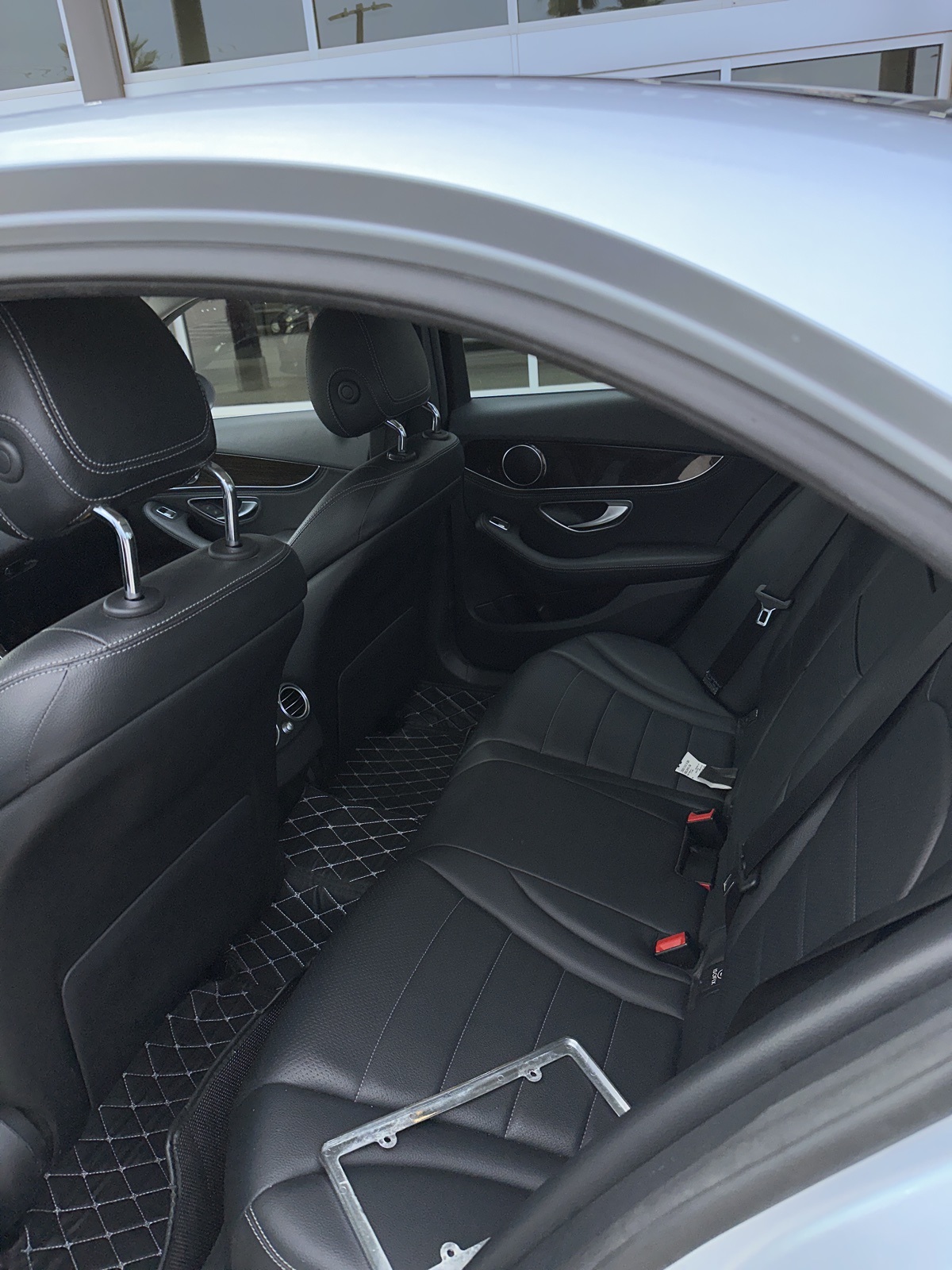 2016 Mercedes Benz C 300 4MATIC photo 3