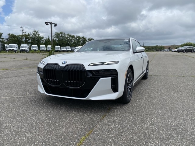 2025 BMW 7 Series 760i xDrive