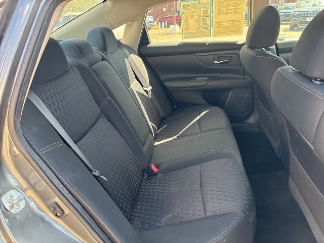 2017 Nissan Altima 2.5 S photo 29