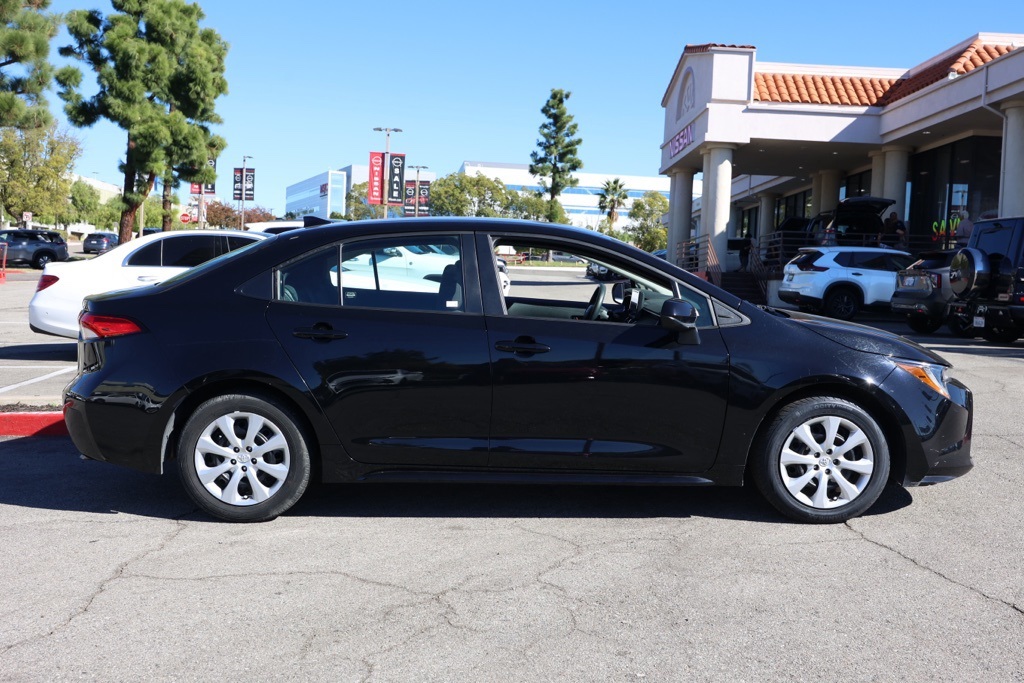 Used 2024 Toyota Corolla LE with VIN 5YFB4MDE5RP172747 for sale in Kansas City