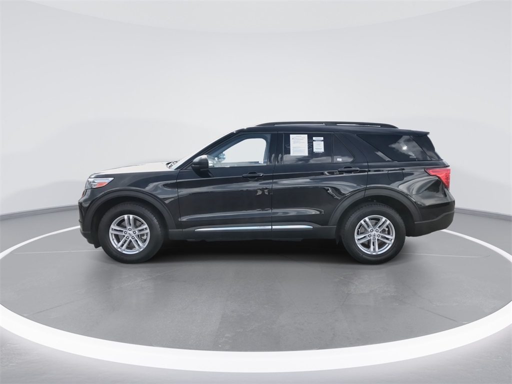 2023 Ford Explorer XLT photo 5