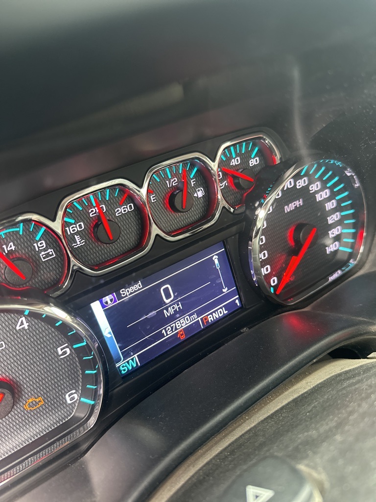 2017 Chevrolet Silverado 2500HD LT photo 2