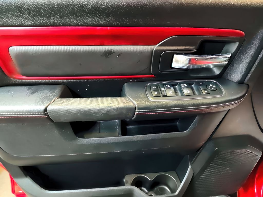 2017 Ram 1500 Rebel photo 4