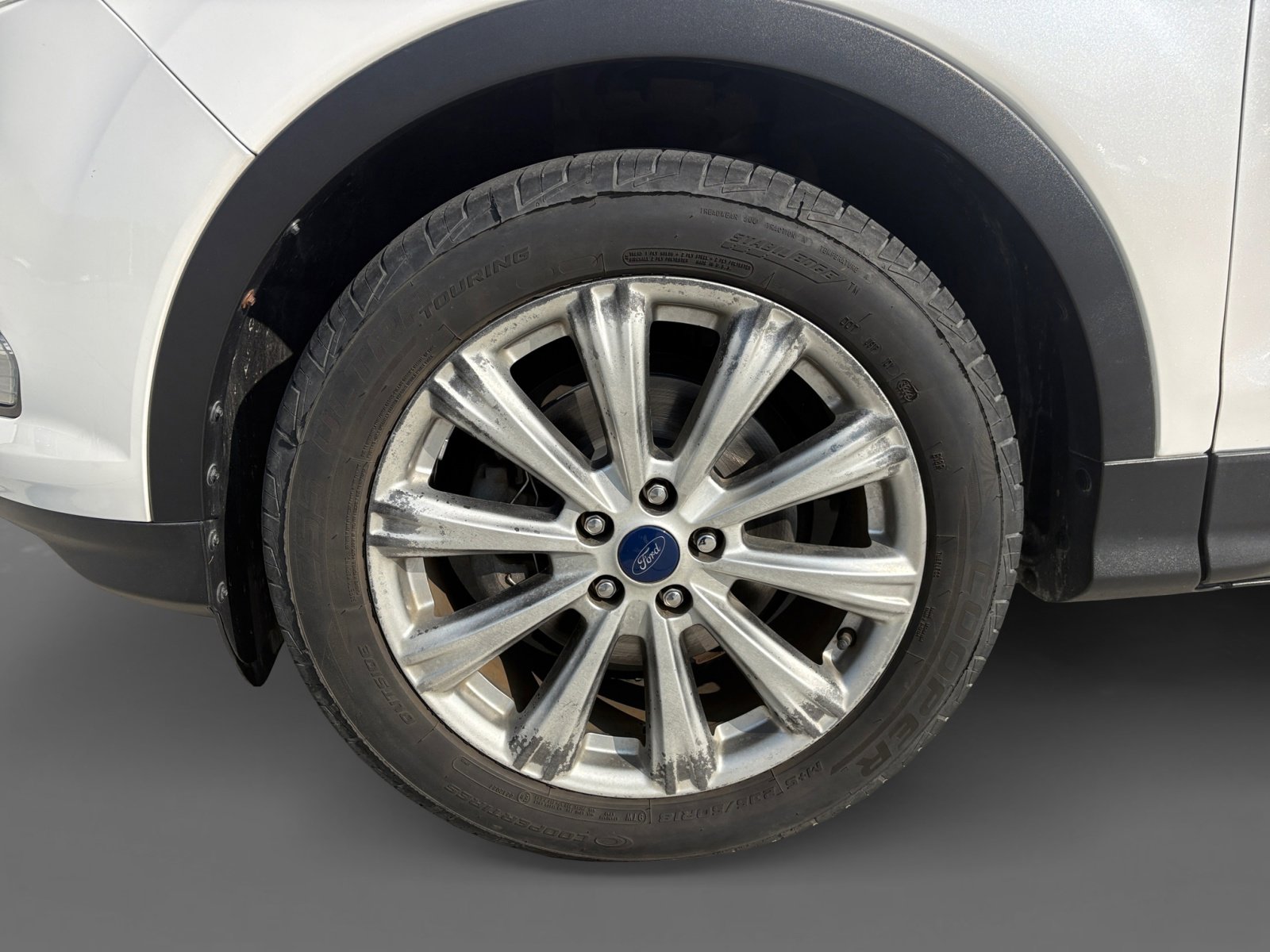 2017 Ford Escape Titanium photo 18