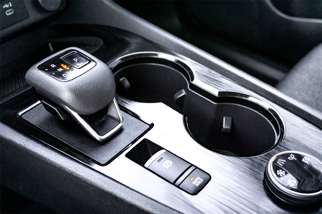 2024 Nissan Rogue SV photo 24