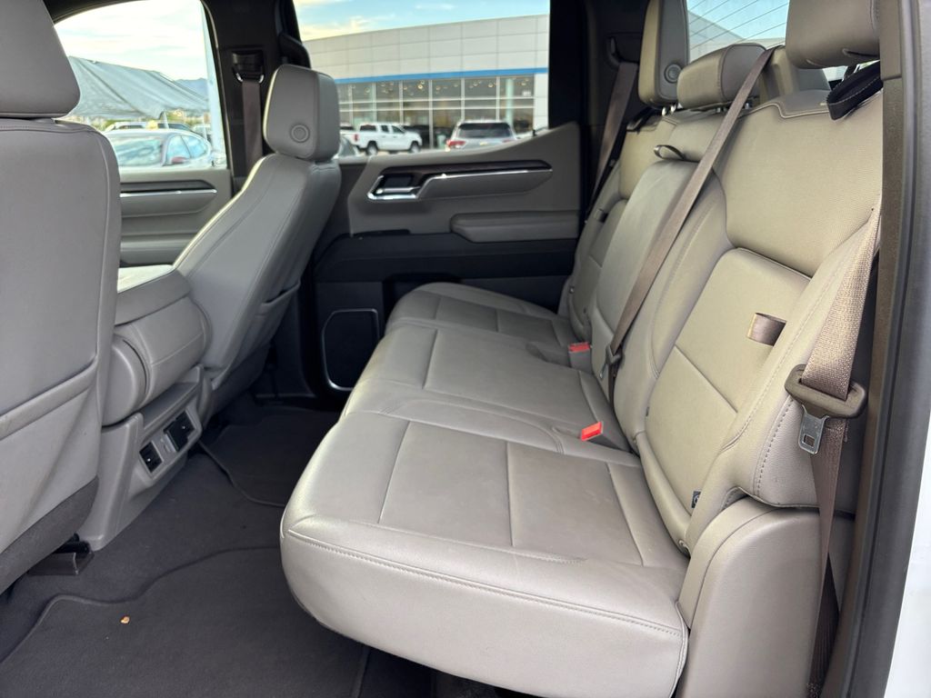 2024 Gmc Sierra 1500 SLT photo 18