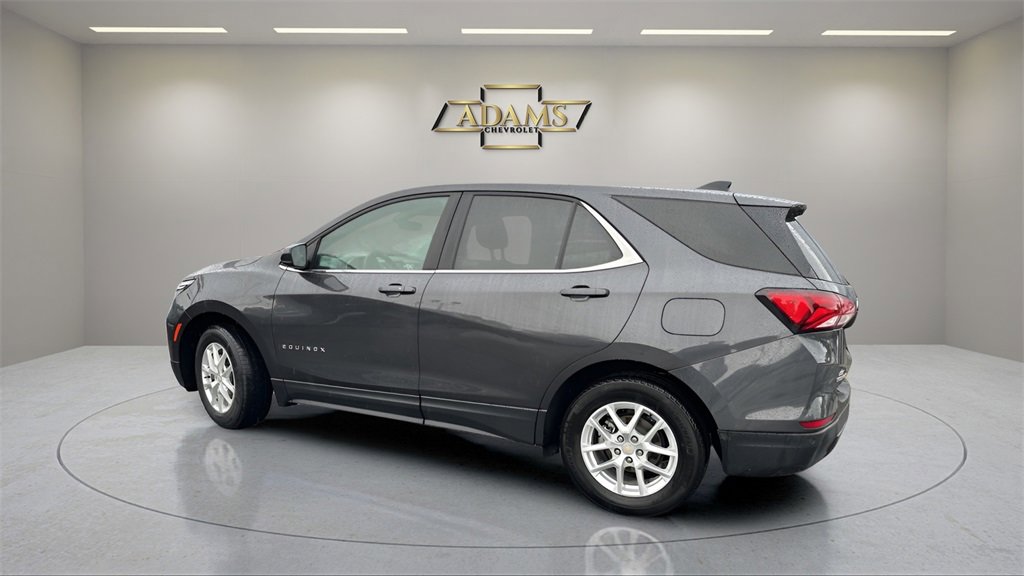 2023 Chevrolet Equinox LT photo 3