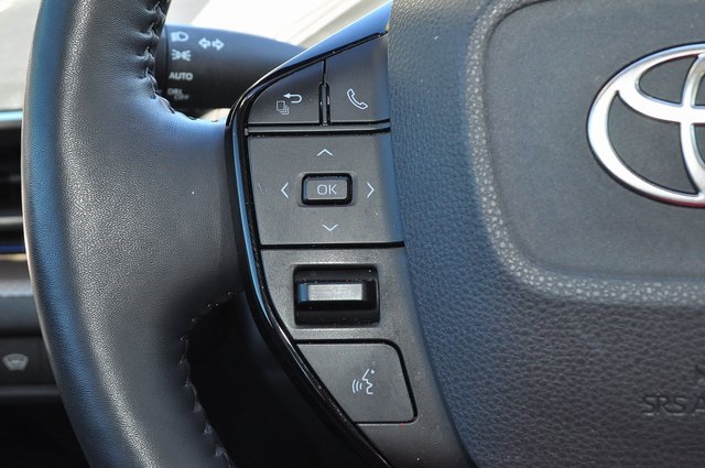 2023 Toyota Prius XLE photo 27